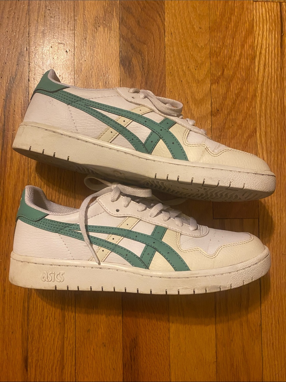 ASICS Japan S Size 9 Women’s Sneakers Aritzia White/Saje EUC - Picture 10 of 15